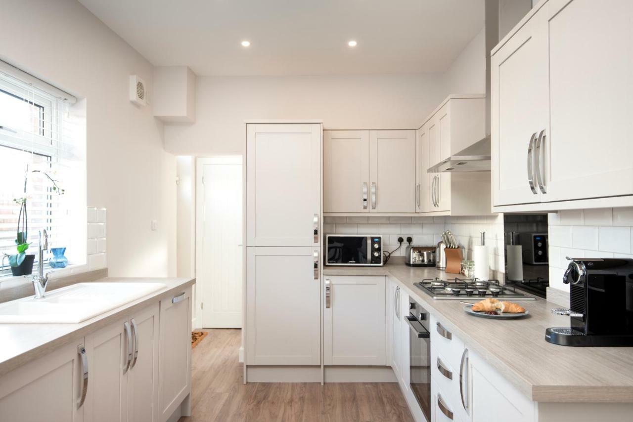 Morley Cottage - Modern 3 Bedroom, 2 Bathroom House With Garden In Southsea, Portsmouth Zewnętrze zdjęcie